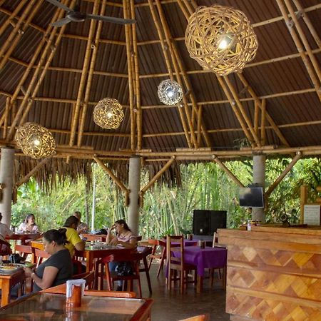 Axkan Palenque, Shows En Vivo & Gastronomia Mar Y Tierra & Travel Agency Ngoại thất bức ảnh