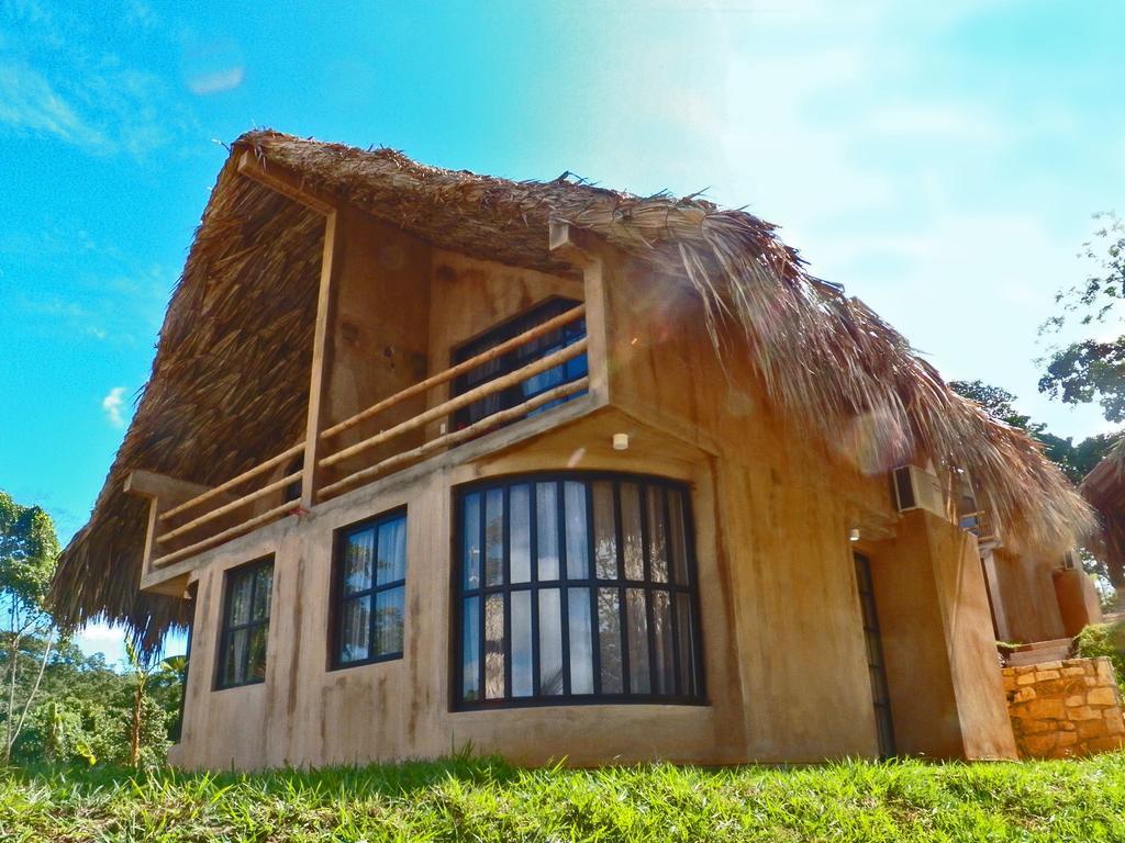 Axkan Palenque, Shows En Vivo & Gastronomia Mar Y Tierra & Travel Agency Ngoại thất bức ảnh