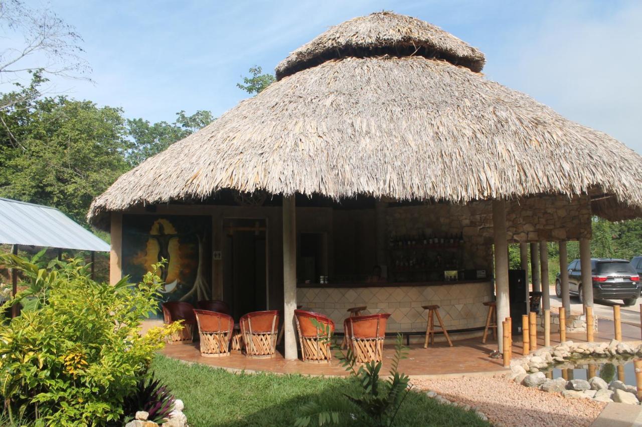 Axkan Palenque, Shows En Vivo & Gastronomia Mar Y Tierra & Travel Agency Ngoại thất bức ảnh